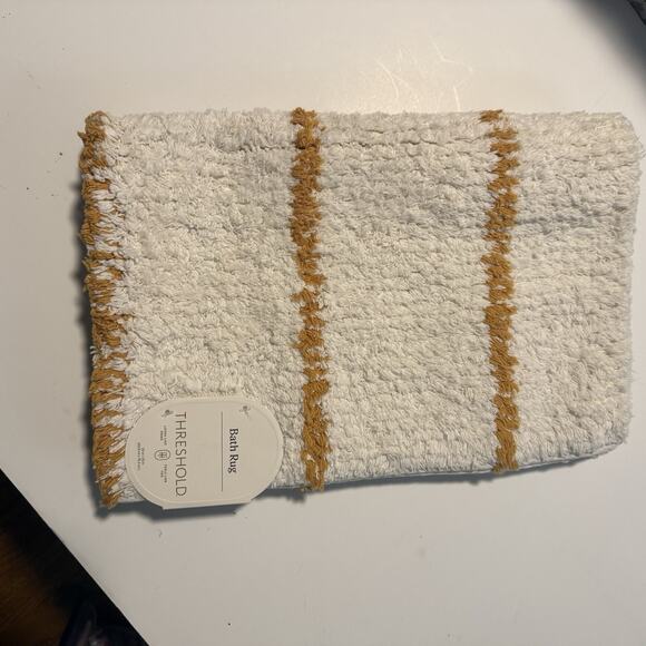 Threshold Bath Rug Modern Tufted Cream/Yellow Stripe 100% Cotton 20”x 30” NEW - Picture 5 of 11